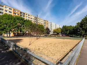 Pronájem bytu 3+kk, Praha - Petrovice, Rezlerova, 63 m2