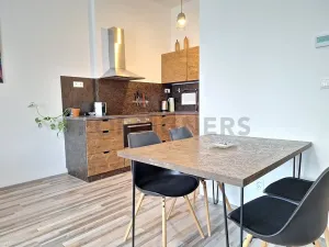 Pronájem bytu 2+kk, Olomouc, Kubíčkova, 56 m2