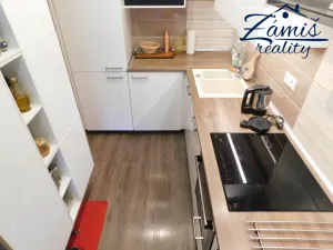 Pronájem bytu 2+kk, Králův Dvůr, Nad Stadionem, 39 m2