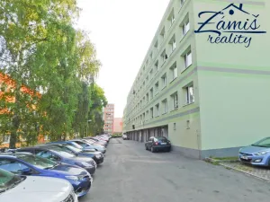 Pronájem bytu 2+kk, Králův Dvůr, Nad Stadionem, 39 m2