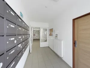 Prodej bytu 2+kk, Chýně, Uherova, 53 m2