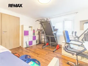 Prodej rodinného domu, Karlova Ves, 160 m2