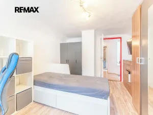 Prodej rodinného domu, Karlova Ves, 160 m2
