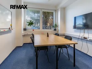Pronájem kanceláře, Česká Lípa, Děčínská, 350 m2