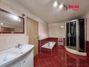 Prodej rodinného domu, Hrusice, U Potoka, 226 m2