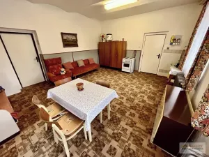 Prodej vícegeneračního domu, Broumov, třída Masarykova, 250 m2