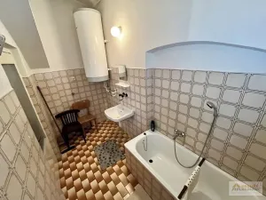 Prodej vícegeneračního domu, Broumov, třída Masarykova, 250 m2
