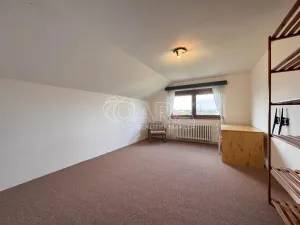 Pronájem bytu 2+1, Praha - Suchdol, Staročeská, 58 m2