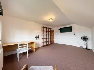 Pronájem bytu 2+1, Praha - Suchdol, Staročeská, 58 m2
