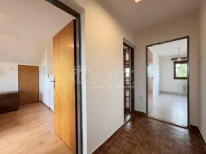 Pronájem bytu 2+1, Praha - Suchdol, Staročeská, 58 m2