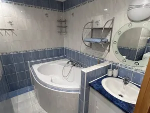 Prodej bytu 2+1, Chomutov, Dřínovská, 57 m2