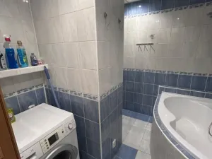 Prodej bytu 2+1, Chomutov, Dřínovská, 57 m2