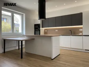 Prodej bytu 3+kk, Olomouc - Holice, Staškova, 64 m2