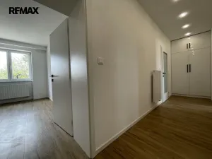 Prodej bytu 3+kk, Olomouc - Holice, Staškova, 64 m2