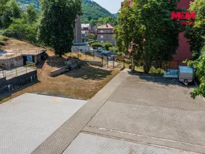 Prodej komerčního pozemku, Ústí nad Labem, Žukovova, 1706 m2