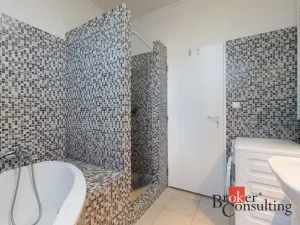Pronájem bytu 1+kk, Žatec, Chomutovská, 36 m2
