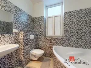 Pronájem bytu 1+kk, Žatec, Chomutovská, 36 m2