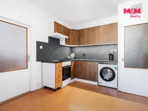 Pronájem bytu 1+1, Děčín - Děčín III-Staré Město, Jezdecká, 36 m2