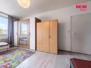 Prodej bytu 2+1, Chomutov, Holešická, 64 m2