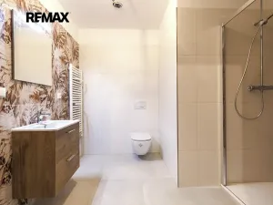 Prodej bytu 2+kk, Svoboda nad Úpou, Nádražní, 54 m2