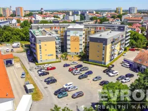 Prodej bytu 2+kk, Břeclav, třída 1. máje, 48 m2