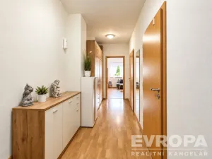 Prodej bytu 2+kk, Břeclav, třída 1. máje, 48 m2