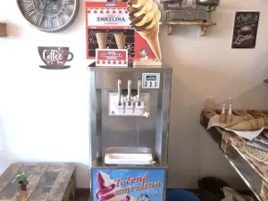 Prodej komerční nemovitosti, Praha - Vinohrady, Vinohradská, 30 m2