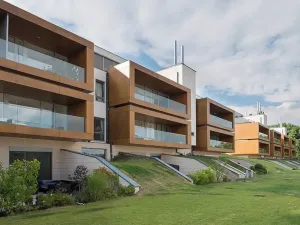 Pronájem bytu 3+kk, Praha, Mezitraťová, 110 m2