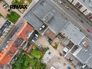 Pronájem obchodního prostoru, Hradec Králové, Gočárova třída, 865 m2