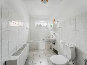 Prodej rodinného domu, Seč, Sídl. 9. května, 294 m2