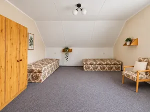 Prodej rodinného domu, Seč, Sídl. 9. května, 294 m2