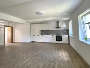 Pronájem bytu 4+kk, Rostěnice-Zvonovice - Rostěnice, 111 m2