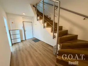 Prodej bytu 4+kk, Vochov, 79 m2