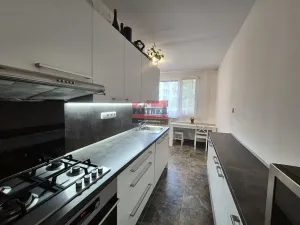 Pronájem bytu 3+1, Jindřichův Hradec, sídliště Vajgar, 65 m2