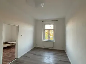 Pronájem bytu 2+1, Praha - Vysočany, Freyova, 58 m2