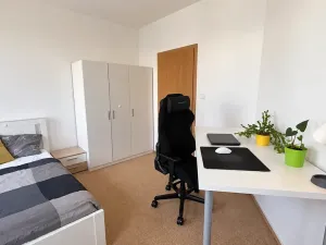 Pronájem bytu 3+kk, Praha - Střížkov, Makedonská, 82 m2