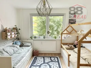 Prodej bytu 3+1, Klášterec nad Ohří, Družstevní, 72 m2