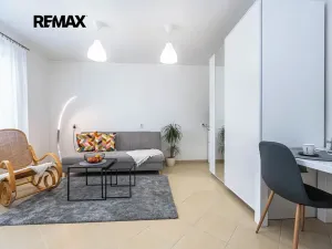 Pronájem bytu 1+kk, Praha - Stodůlky, Smíchovská, 24 m2
