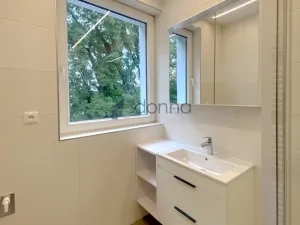 Pronájem rodinného domu, Praha, Žilovská, 176 m2