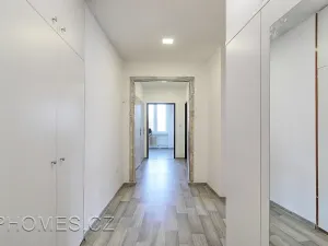 Pronájem bytu 3+1, Praha - Strašnice, Nad Primaskou, 70 m2