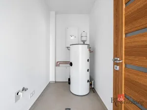 Prodej rodinného domu, Chvaletice, V Telčicích, 97 m2