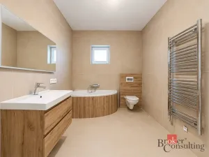 Prodej rodinného domu, Chvaletice, V Telčicích, 97 m2