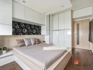 Pronájem bytu 3+kk, Praha - Dolní Měcholupy, Kryšpínova, 79 m2