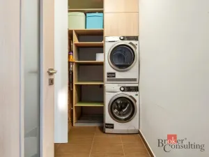 Pronájem bytu 3+kk, Praha - Dolní Měcholupy, Kryšpínova, 79 m2