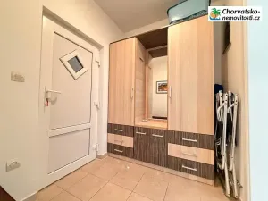 Prodej bytu 2+kk, Novalja, Chorvatsko, 43 m2