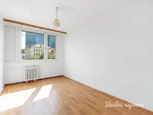 Pronájem bytu 2+kk, Praha - Michle, Ohradní, 42 m2