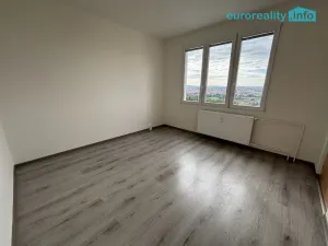 Prodej bytu 3+1, Plzeň, Břeclavská, 75 m2