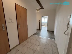 Prodej bytu 3+1, Plzeň, Břeclavská, 75 m2