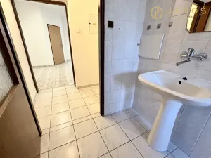 Pronájem bytu 1+1, Klášterec nad Ohří, Zahradní, 51 m2