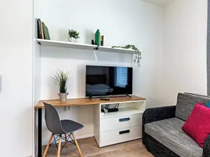 Prodej bytu 1+kk, Praha - Smíchov, 28 m2